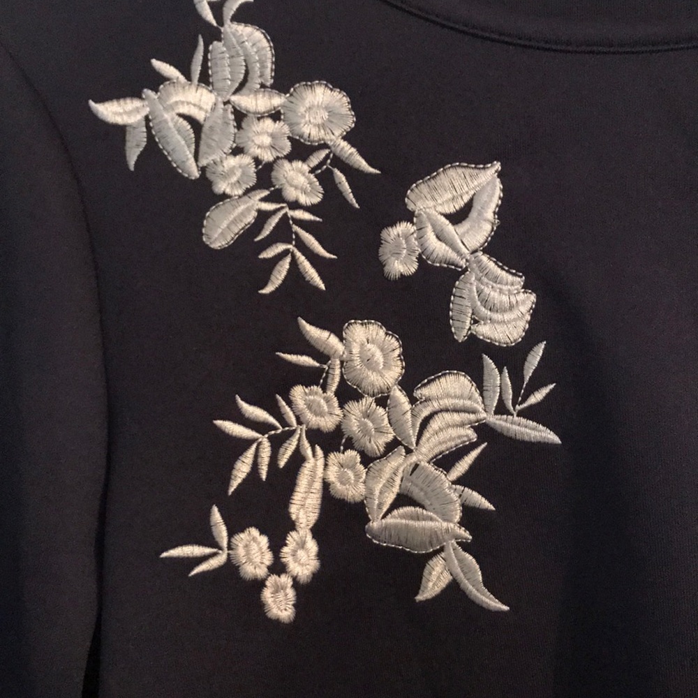 Fall blouse - Picture 2 of 2